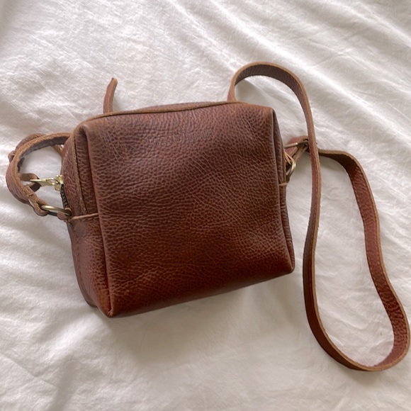 Portland Leather 'Almost Perfect' Mesa Mini Crossbody - Picture 2 of 4